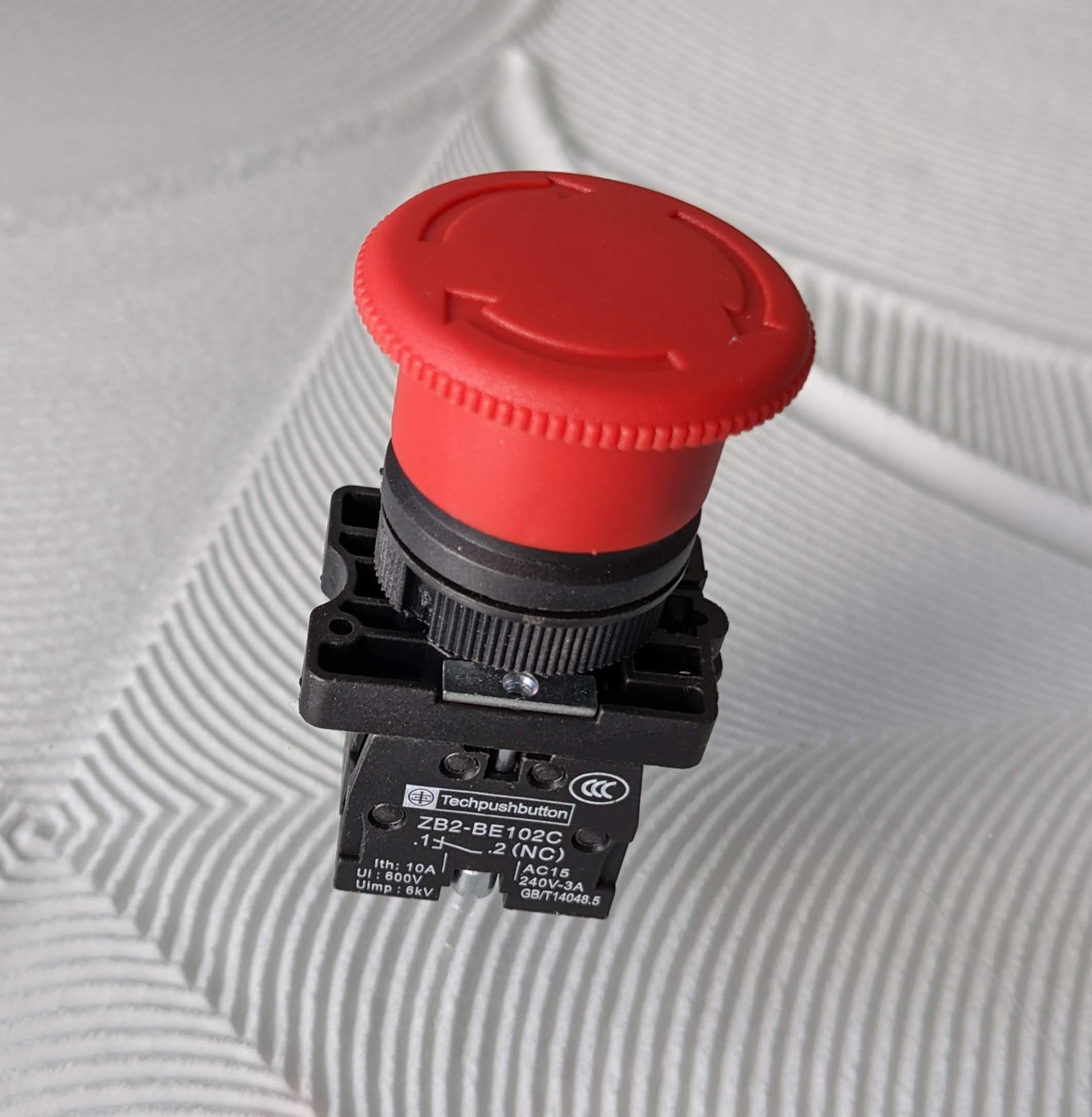 CAJA EQUIPADA CON PULSADOR STOP ROJO SALIENTE 1NC⚡ALMACEN ELECTRICIDAD CAJA EQUIPADA CON PULSADOR STOP ROJO SALIENTE 1NC⚡ALMACEN ELECTRICIDAD